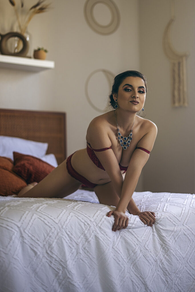 suggestive smile and storytelling boudoir photography art from Legend by David Byrd